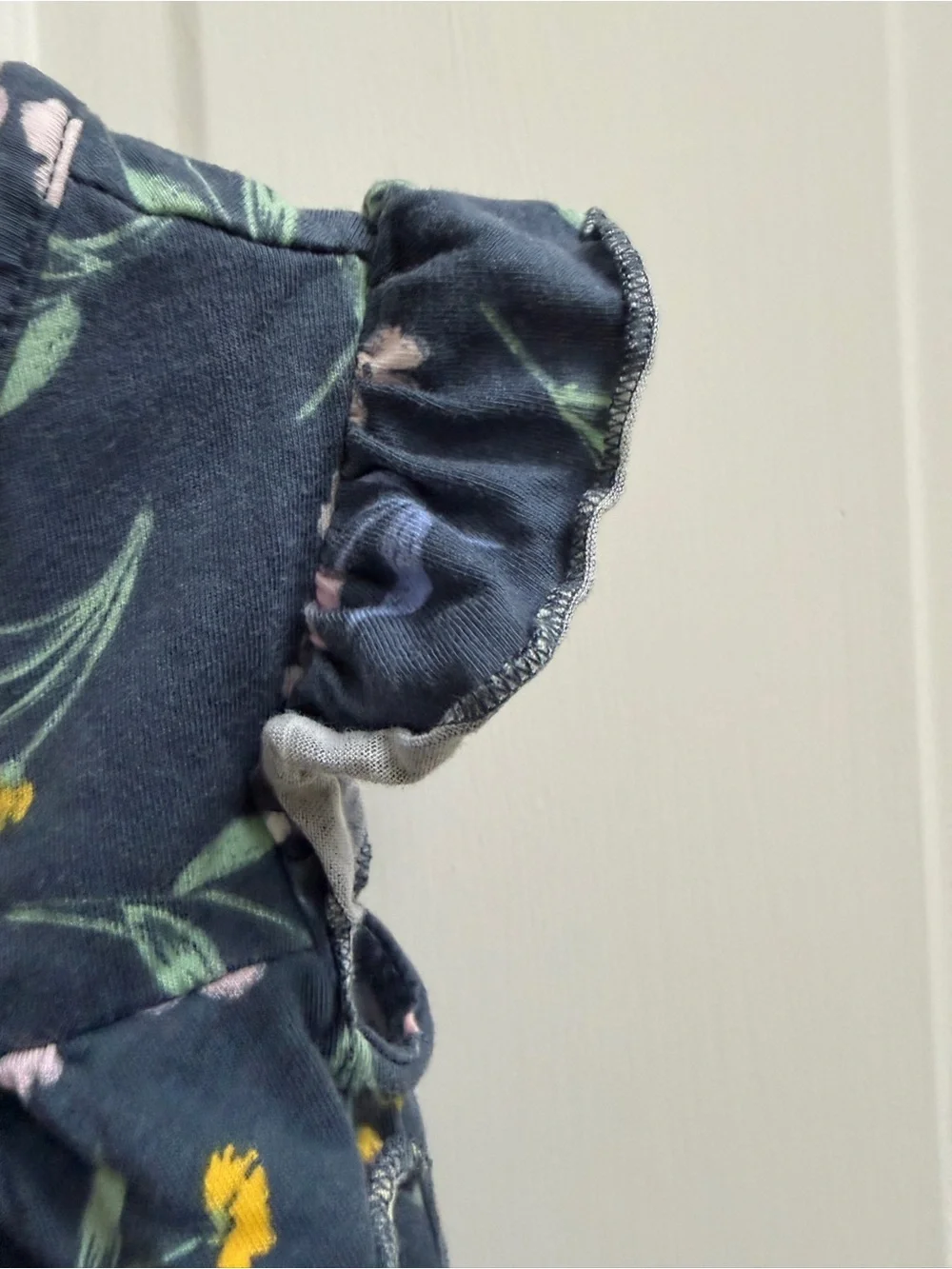 Carter's 4T Girls Navy Blue Floral Ruffle Short Sleeve Sleeve Top Shirt Blouse